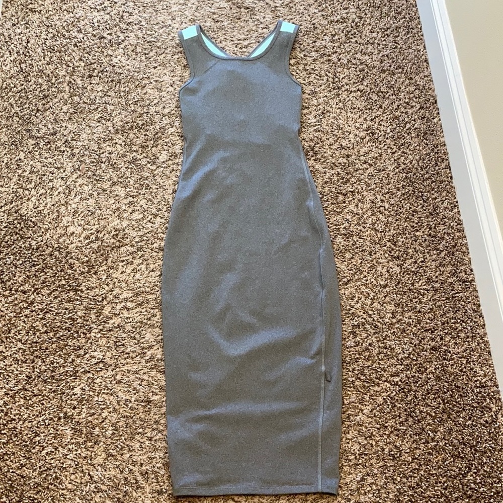 Lululemon Athletics Picnic Play Dress size 2